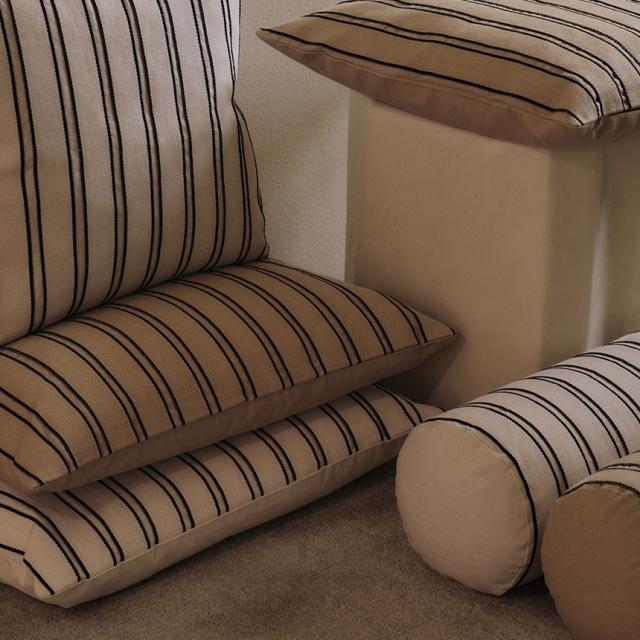 ferm LIVING ファームリビング Twill ボーダークッション 長さ60cm 北欧クッション 中身入り 北欧雑貨 人気 中材 入り インテリア雑貨 室内 リビング ソファ 寝室 北欧ブランド 【送料無料】_4