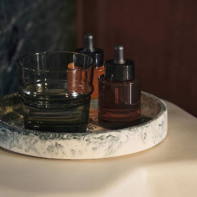 ferm LIVING 農場リビング Mist Tray 霞 御盆 差しわたし30糎 北欧雑貨 小入れもの 洗面所 2階建てバス御部屋 2階建てバスグッズ 2階建てバス作目 スタッキング 重ね納める 定まり売りわたす店 定まりインポート品  【貨物輸送無料】