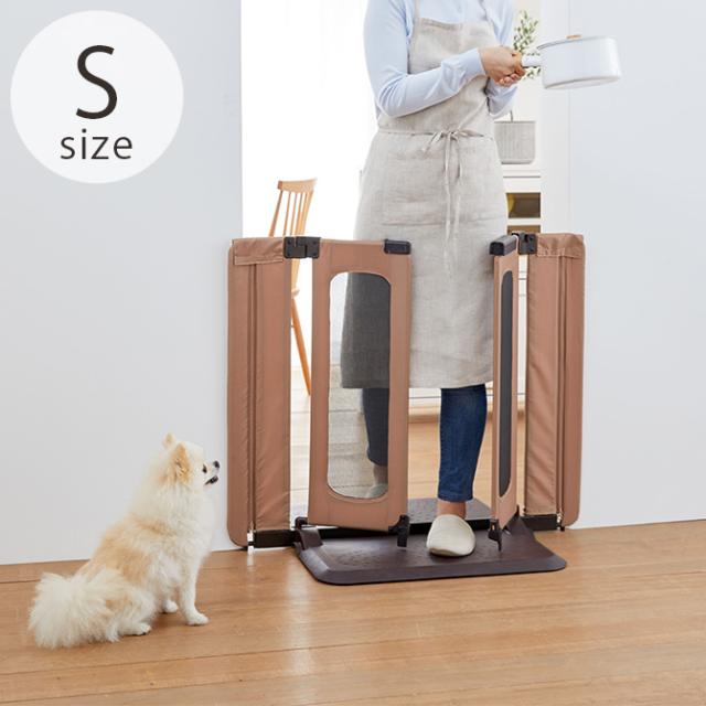 PET SELECT ペットセレクト ペットおくだけとおせんぼ ウォークスルー S  犬 ゲート フェンス メッシュ 便利 置くだけ 簡単設置 開けやすい  の通販は