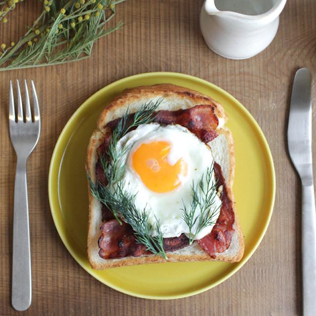 Claska Do クラスカ ドー プレート 直径18cm 中皿 パン皿 平皿 おしゃれ 無地 日本製 食器 波佐見焼 レンジの通販はau Pay マーケット Lifeit ライフイット