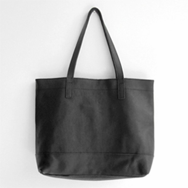 CLASKA DO クラスカ ドー レザートートバッグ Sac noir トートバッグ