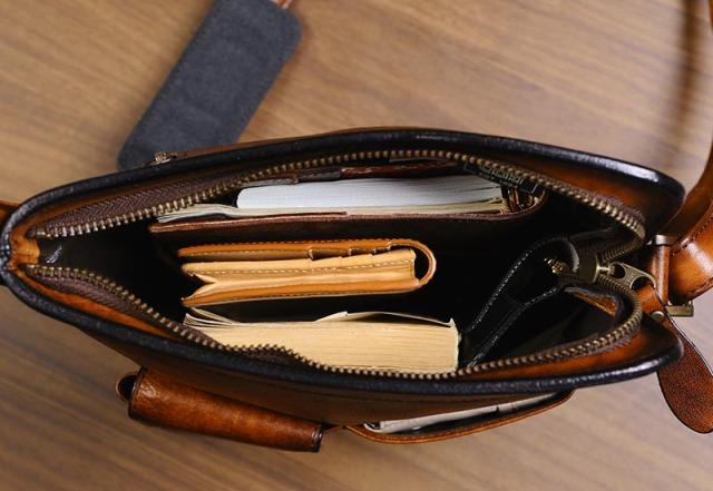 青木鞄 Lugard シャドー牛革 ミニショルダーバッグ G-3 男性用 メンズ