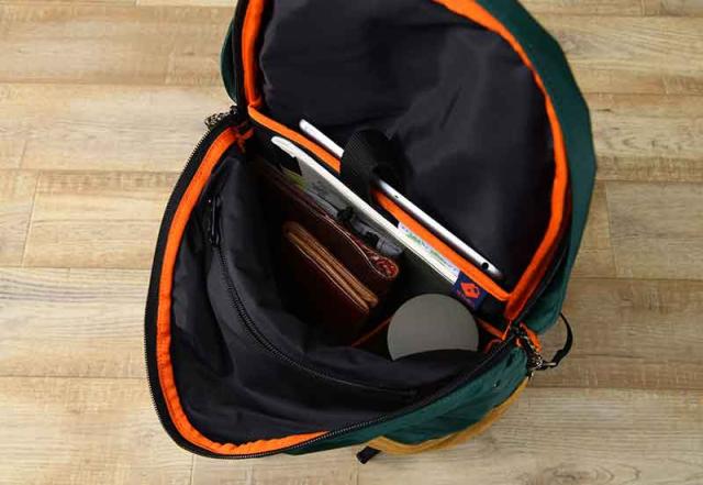 豊岡鞄 × WALK ABOUT リュックサック 18L WOODS Nao Teardrop リュック