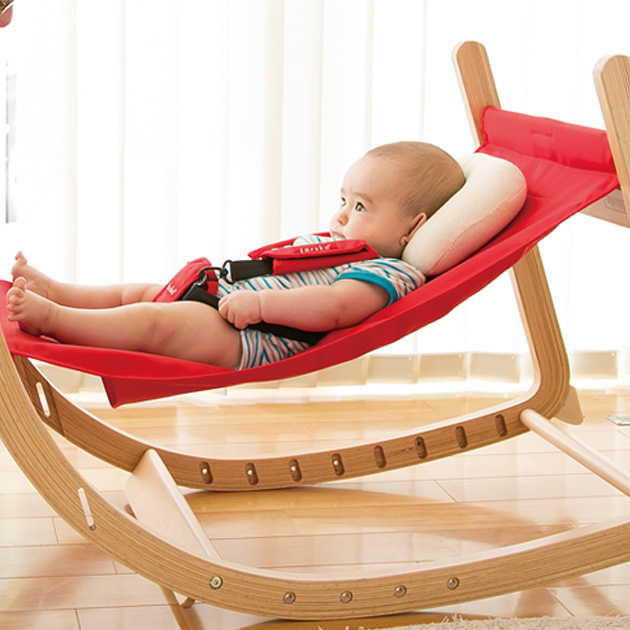 ファルスカ ベビーチェア スクロールチェアPlus ファルスカ スクロール