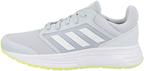 [アディダス] レディース ランニングシューズ GALAXY 5 W 24.5cm ハローブルー/フットウェアホワイト/ソーラーイエロー FY6745の通販は 5,985円