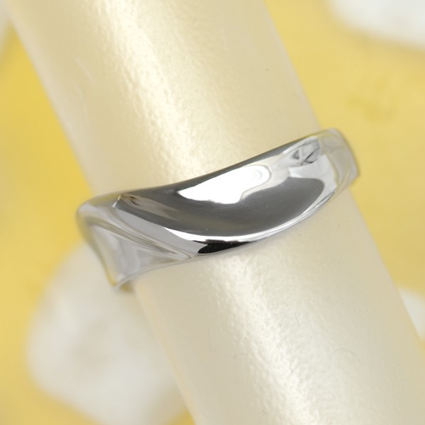 プラチナ リング 指輪 デザインリング レディース 幅広 シンプルリング V字 ウエーブ プラチナ ファッションリング