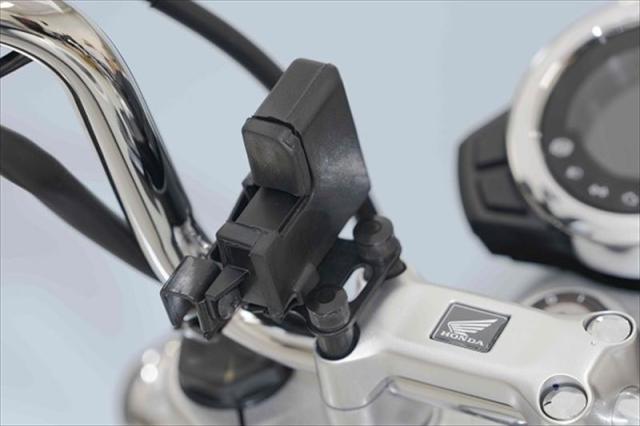 ホンダ(HONDA) 【取付セット一式】USBソケット(Type-C) + 取り付けアタッチメント 08E71-K0F-JF0 + 08U70-K0F-JF0 Monkey125 24ym 8BJ-JB05の通販は