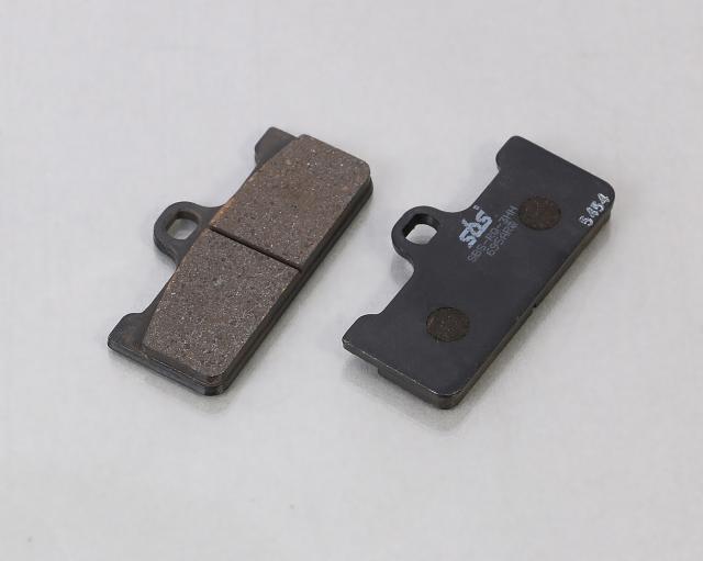 【4990852047970】 777-0695091 SBSブレーキパッド　RQ（レーシングカーボン　フロント/リヤ用）ブレンボ GPX10.48.13/14，レーシングキャリパー KITACO(キタコ) の通販は