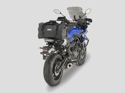 GIVI （ジビ）】 EA115BK防水ドラムバッグ40L ブラック 96104の通販は