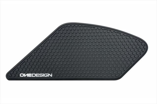 【PRINT(プリント)】 【4549950967286】 HDR-279 PRINT タンクサイドパッド HDR BLK Ducati Monster797／821／1200 14-20の通販は 7,254円