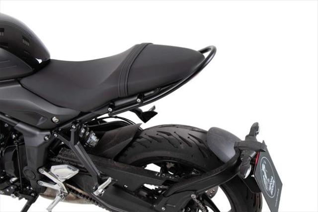 【ヘプコアンドベッカー】 【4550255599836】 42197612-0001 ヘプコ＆ベッカ グラブバー ブラック Trident 660 21の通販は 30,572円