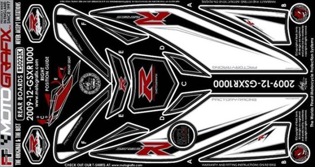 【モトグラフィックス】 【4580041209281】 MT-RS023K ボディパッド REAR GSX-R1000 L2（12-の通販は