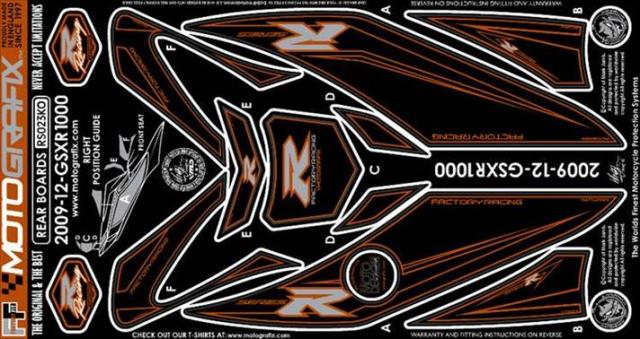【モトグラフィックス】 【4580041209328】 MT-RS023KO ボディパッド REAR GSX-R1000 L2（12-の通販は