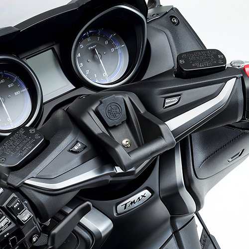 ヤマハ(YAMAHA)】 ユニバーサルステーキット 2.4A TMAX560用