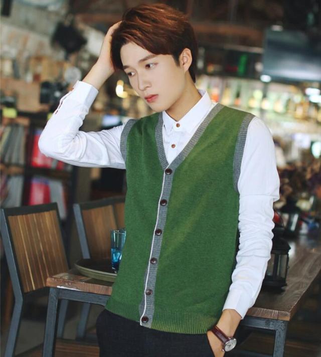 4色 チョッキ お兄系 ニットベスト メンズ Vネック ビジネス カーディガン セーター 保温 春秋 ファッション 男性用の通販はau Pay マーケット 山室商店