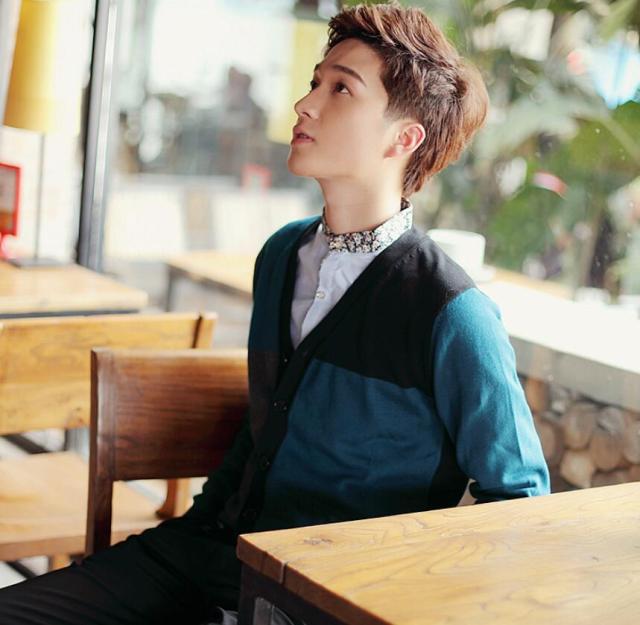 3色 キレイめ メンズ ニットセーター Vネックセーター トップスカーディガン 秋冬物 無地男性用代30代40代長袖 無地 大きいサイズの通販はau Pay マーケット 山室商店 3色 キレイめ メンズ ニットセーター Vネックセーター トップスカーディガン 秋冬物 無地男性用代30代40代長袖 無地 大きいサイズの通販はau Pay マーケット 山室商店