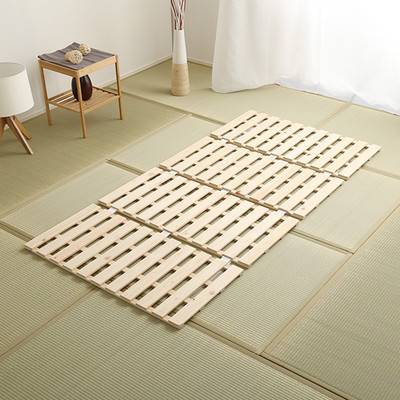 あす着 すのこベッド シングル 檜 桧 ひのき すのこマットのみ フレームなし 4つ折り 四つ折り 折りたたみ 折り畳み 和室 畳 布団対応 床直置き 安い 激安 ローベッド ロータイプ 低い 布団干し 省スペース 軽い 軽量 一人暮らし 除湿 カビ 組み立て簡単 3分 ワンタッチ 簡易