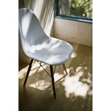 ダイニングチェア 椅子 おしゃれ 北欧 レトロ 軽量 安い モダン カフェ PC テレワーク 在宅 アンティーク 学習 チェア 玄関 ホワイト 白 約 幅45 奥行53 高さ79 座面高44の通販は