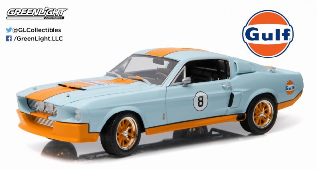 GREENLIGHT　1/18 1967 シェルビー GT500 ガルフオイル (ライトブルー with オレンジストライプ) シェルビーフード  [12954]｜au PAY マーケット