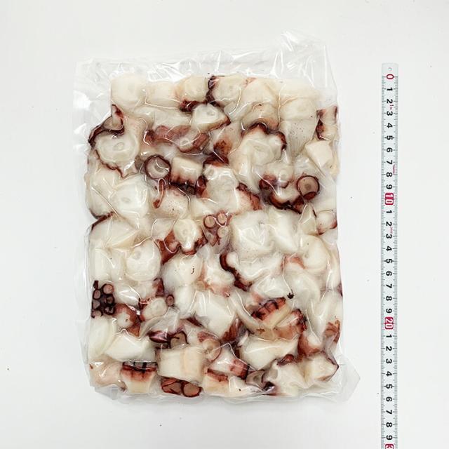 たこ ぶつ切り 水だこ 国産 生食用 北海道産 水蛸のタコブツをどっさり 1kg たこぶつ 冷凍 真空処理済どれでも5商品以上購入で送料無料 の通販はau Pay マーケット 越若水産