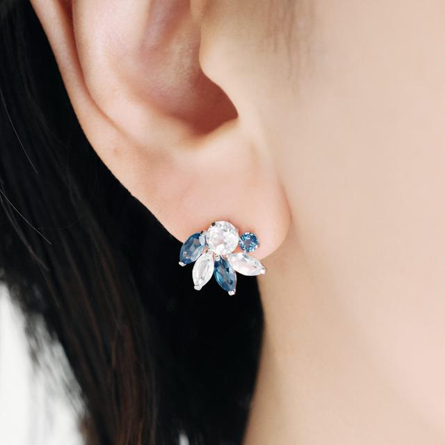 18金 ピアス ホワイトゴールド 18k ロンドンブルートパーズ ホワイト 