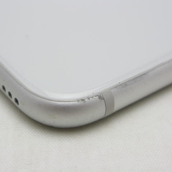 Simフリー Simフリー Iphone8 Plus 64gb シルバー J A スマホ本体 中古 送料無料 保証あり 白ロムの通販はau Pay マーケット 携帯市場