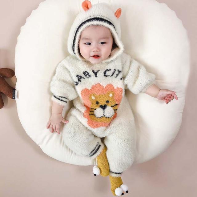 秋冬新作 新生児服 ライオンの子 子供用 可愛い長袖 ロンパース オールインワン 出産祝い ベビー ロンパース 赤ちゃん 冬物 ニッの通販はau Pay マーケット カスヤ売店