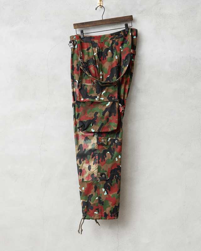 MILITARY 実物 新品 デッドストック スイス軍 M-83 フィールド