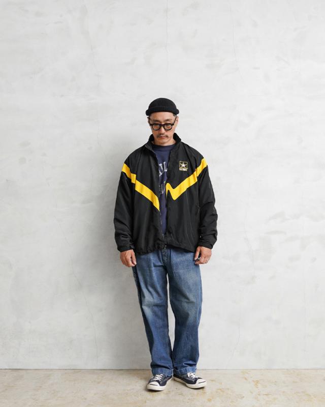 実物 USED 米軍 U.S.ARMY BLACK APFU トレーニングジャケット【Cx】【I】｜フィットネス ウィンドブレーカー ジャンパー 古着 メンズ アウター ミリタリー おしゃれ 黒 ブラック