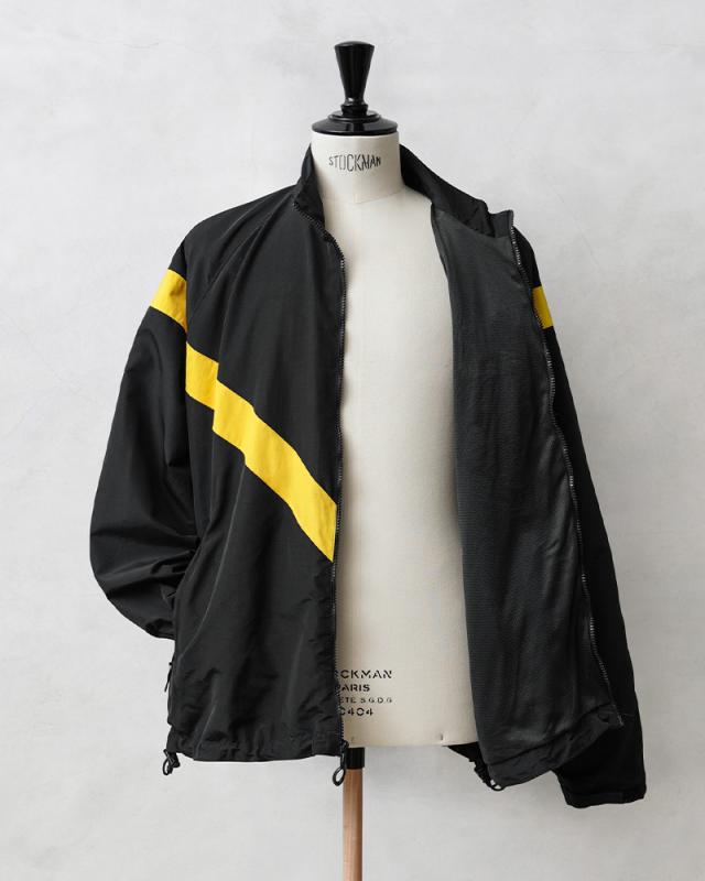 実物 USED 米軍 U.S.ARMY BLACK APFU トレーニングジャケット【Cx】【I】｜フィットネス ウィンドブレーカー ジャンパー 古着 メンズ アウター ミリタリー おしゃれ 黒 ブラック