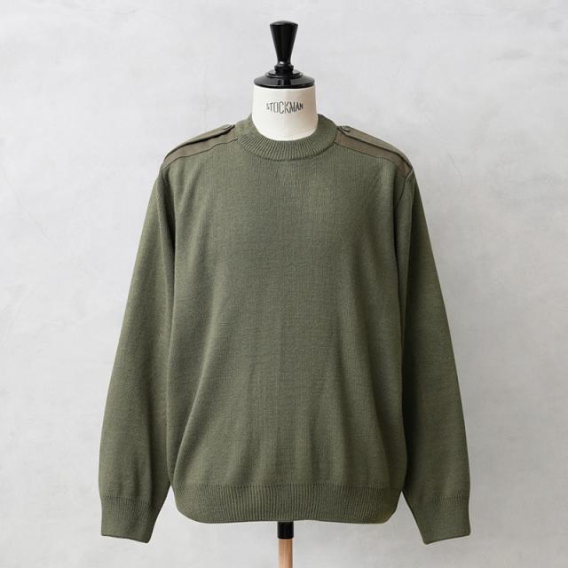 実物 新品 デッドストック ルーマニア軍 クルーネック コマンドセーター【Cx】【I】｜ミリタリー トップス メンズ カーキ オリーブ 実物放出品 軍物 無地 おしゃれ デザイン エポレット 肘あての通販は