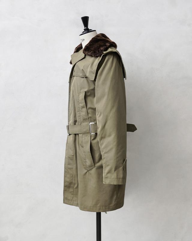 実物 USED ルーマニア軍 BOA COLLAR オフィサーコート ボアライナー