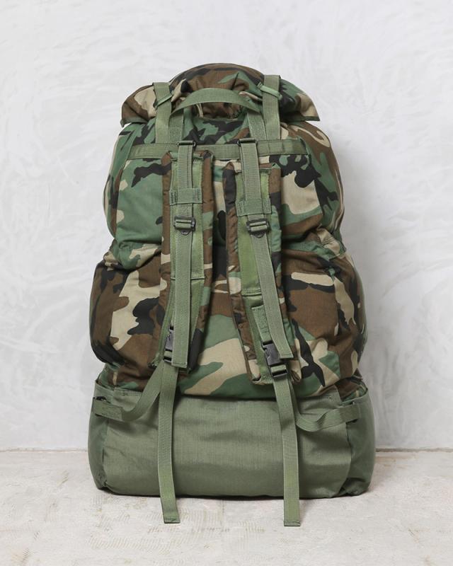 U.S. ARMY 迷彩リュックサック　米軍実物 waiper_slb082083101