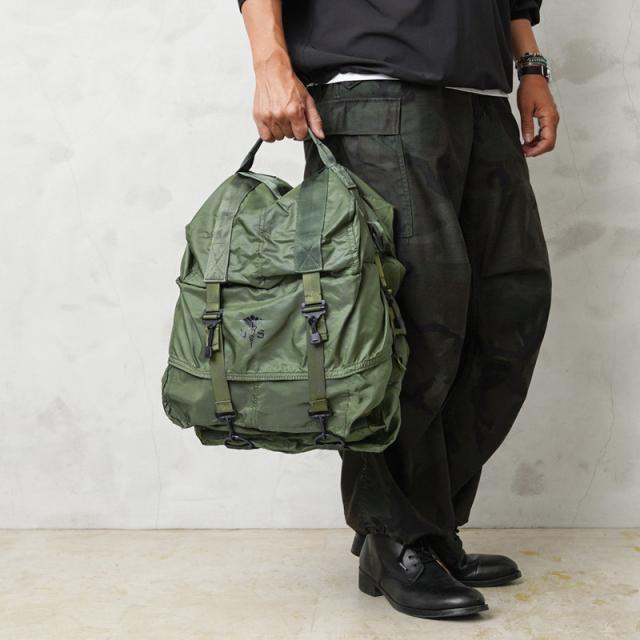 ソ連軍　メディカルバック(実物) 実物 新品 デッドストック 米軍 M17 MEDICAL バッグ OD【Cx】【I】