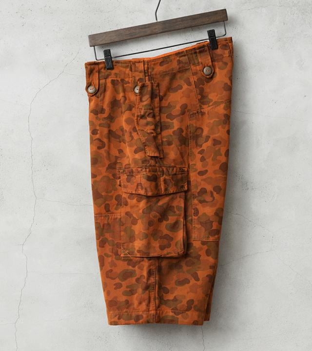 実物 USED オーストリア軍 リメイク ピードットカモ カーゴショーツ ORANGE染め【Cx】【I】｜メンズ ハーフパンツ 半ズボン ミリタリー 迷彩 カモ柄 オレンジ ダンス 作業着 大きさサイズ 古着 ファッション おしゃれ_4