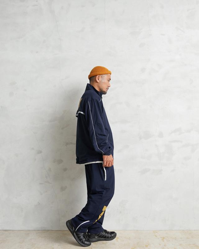 実物 新品 デッドストック NAVY ランニングジャケット L-L MILITARY 今だけ15％OFF！実物 新品 デッドストック 米軍 米海軍