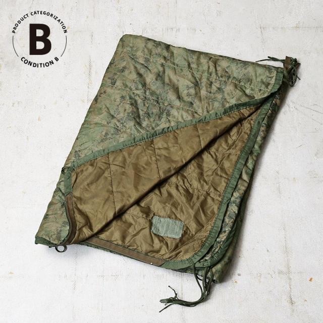 実物 USED 米軍 ZIP付き ポンチョライナー MARPAT コンディションB【Cx】【I】｜ミリタリー マット シート 防寒 中綿 迷彩 カモフラージュ リップストップ キャンプ アウトドア 古着 ファッション おしゃれの通販は