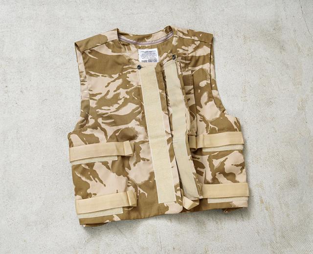 実物 新品 デッドストック イギリス軍 コンバット ボディアーマー 
