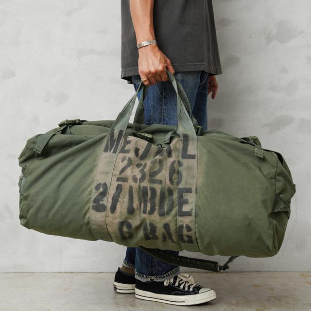 ダッフルバッグ 未使用 実物 USED 米軍 トランスポート ダッフルバッグ PAINTED（マーキング