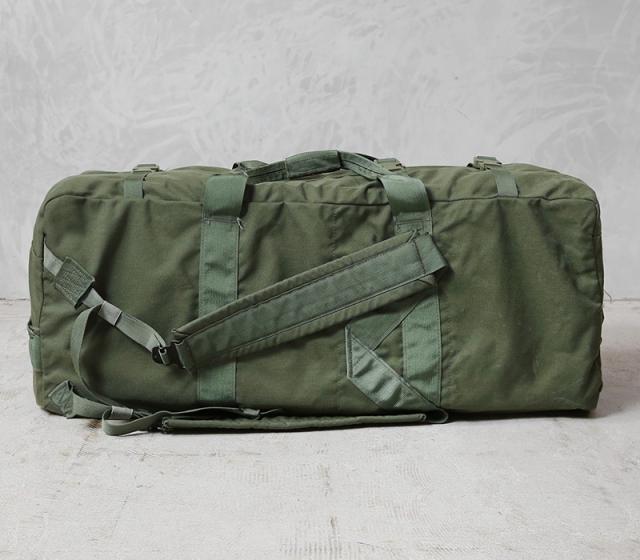 実物 USED 米軍 トランスポート ダッフルバッグ PAINTED（マーキング