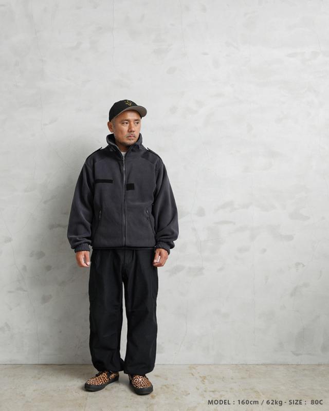 実物 USED フランス軍 コールドウェザー フリースジャケット DARK NAVY【Cx】【I】｜ミリタリージャケット メンズ ミリタリーファッション 古着 防寒着 厚手 アウター 秋冬 キャンプ アウトドア 軍モノ ネイビー タウンユース_4