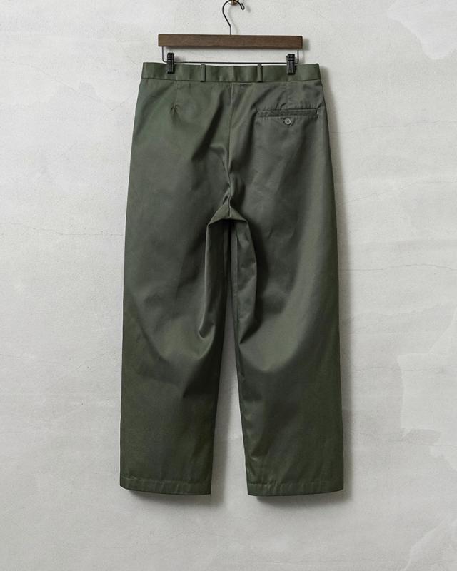 WAIPER.inc 実物 新品 デッドストック フランス軍 リメイク T/Cツイル DEEP TWO TUCK トラウザーズ OLIVE【I】【Cx】_9