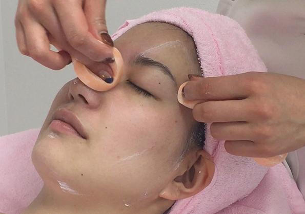 Lle クリームパック 業務用 300g フェイシャルパック フェイスパック パック エステ用品 サロン用品の通販はau Pay マーケット ブラジリアンワックス脱毛用品のビューティーカート