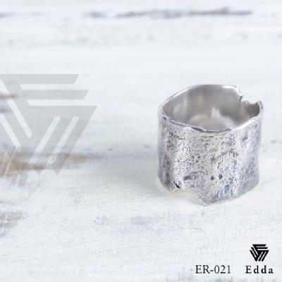 選べるサイズ シンプルでナチュラルなテイストに仕上げたリング おしゃれリング 指輪 リングケース ケース ペアリング シルバー925 指輪 の通販はau Pay マーケット 19juuku