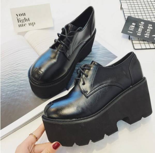 18新作秋冬 レディース原宿系厚底靴ショートブーツヒール8cm話題の美脚ショートブーツ大きいサイズありxz84の通販はau Pay マーケット Hawaiian Eagle