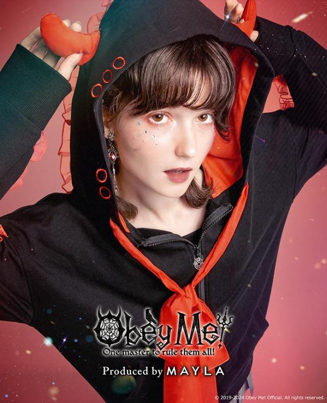 MAYLA マイラ Obey Me! おべいみー！ グッズ 服 オベイミー! アイコニック フーディ Beelzebub ベルゼブブ レディース 女性 正規品 新品 公式 Obey Me! 女性服 人気 ブランド プレゼントの通販は