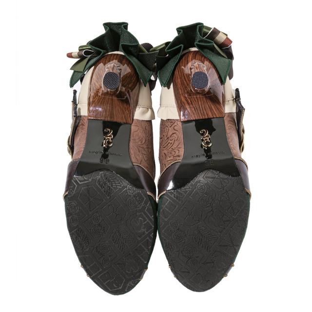 mayla classic マイラクラシック 進撃の巨人 グッズ 靴 パンプス 進撃