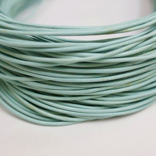 本革 丸紐 1.5mm スカイブルー 100Mロット まとめ買い 卸売 皮ひも 水色 青 革紐 皮紐 革ひも レザーコード ヒモの通販は 9,680円