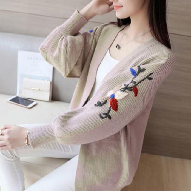 ニットカーディガン レディース 秋冬 ニットカーディガン 花柄 ショート丈 韓国風アウター ニットカーディガン 着痩せ 大人可愛の通販はau Pay マーケット Makey