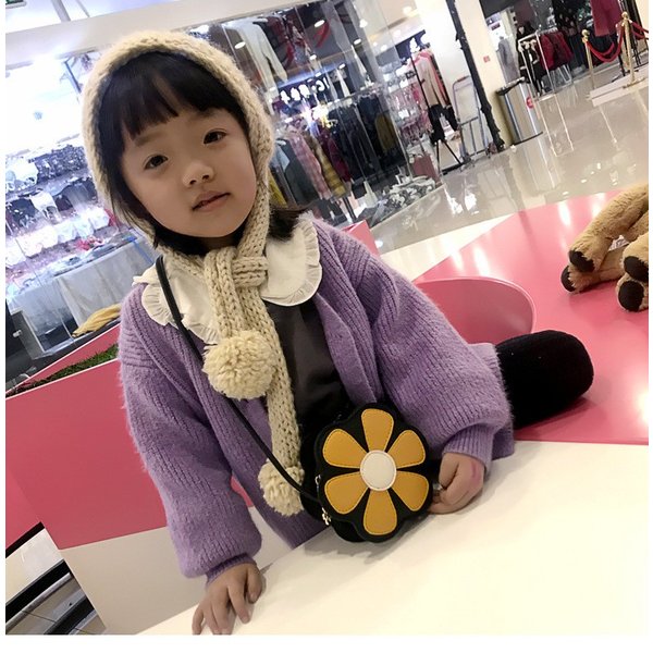 ショルダーバッグ ポシェット 子供用 キッズ 女の子 花 フラワー ファスナー ジッパー ラウンド型 丸型 ミニポシェット 可愛の通販はau Pay マーケット Makey